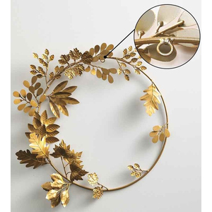 Elegante Corona de Hojas Mixtas en Metal Dorado con Follaje Detallado, Perfecta para Decoración de Pared en Otoño, Acción de Gracias o Festividades - Product Image 3