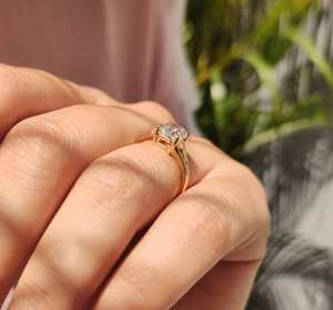 Anillo de Compromiso y Boda Clásico de Oro Sólido de 14k con Corte Cojín de 1ct VVS1 VS1 Cultivado en Laboratorio para Mujer, Sin Níquel, Sin Plomo, Joyas Avira - Product Image 4