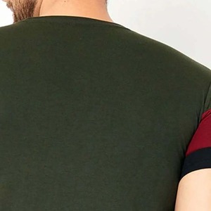 เสื้อยืดคอกลมแขนสั้นผู้ชาย ทรงปกติ ผ้าถัก สวมใส่สบาย ระบายอากาศได้ดี ผ้าฝ้าย 100% สีเขียว แดง ดำ - Product Image 6