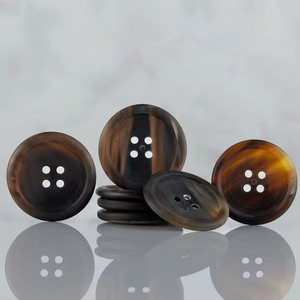 Botones de cuerno de búfalo marrón natural de 10mm-28mm, duraderos, redondos, hechos a mano, genuinos, para trajes, camisas y abrigos. - Product Image 1