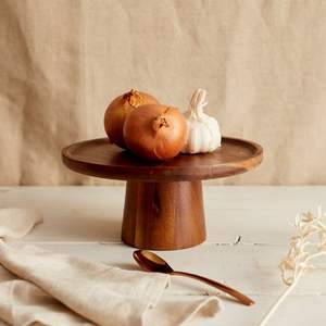 Soporte Redondo de Madera para Pasteles, Resistente al Calor, Ecológico, Hecho a Mano, Apto para Lavavajillas, para Uso en el Hogar y la Cocina - Product Image 1