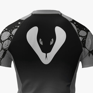 Camiseta de Compresión para Hombre con Estampado de Serpiente Venenosa, Manga Larga, Transpirable, de Secado Rápido, Ecológica, Color Negro y Gris, Sublimación - Product Image 5