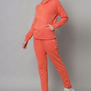 Survêtements pour femmes de haute qualité, marque privée, personnalisables selon votre propre design. - Product Image 3