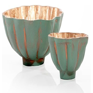 Ensemble de 2 bols ronds décoratifs en aluminium moulé finition cuivre turquoise, bols patinés - Product Image 1