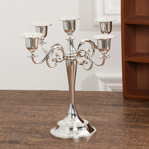 Candelabro de Metal Hecho a Mano con 5 Brazos, Color Plateado, Dorado y Negro, para Decoración Elegante del Hogar - Product Image 5