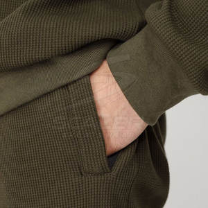 Conjunto Deportivo Ligero para Hombre, Invierno, Rendimiento Activo, Tejido Transpirable y Flexible que Ofrece Comodidad y Estilo para Todo el Día - Product Image 6