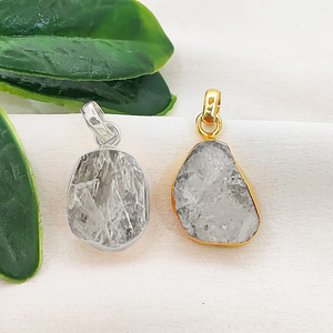 Colgante de Diamante Herkimer en Bruto con Engaste, Hecho a Mano, Chapado en Oro, Piedra de Nacimiento, Amuleto de Cristal Curativo, 10-12mm - Product Image 1