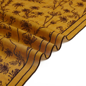Écharpes carrées en satin de soie imprimées avec logo personnalisé, motifs plaid, losanges et feuilles, pour femmes, idéales pour événements et bandanas – Ventes flash - Product Image 1