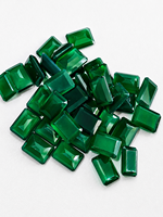 Vente en gros de pierres précieuses ORGANIQUES, onyx vert naturel, pierres précieuses en vrac |   Pierres facettées octogonales personnalisées certifiées par une tierce partie, coupe étoile pour