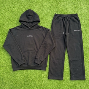 Ensemble survêtement femme noir à strass, pantalon large, ensemble assorti, streetwear oversize, logo personnalisé, tenue décontractée - Product Image 5