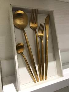 Ensemble de couverts élégant pour maisons raffinées, repas expressifs et accueil moderne de luxe - Product Image 6