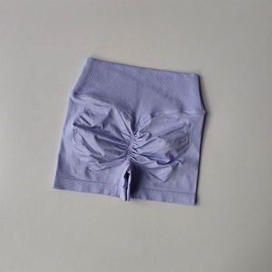 Shorts de yoga personnalisables à séchage rapide pour femmes, taille haute, pour la gym et l'entraînement, couleur unie - Product Image 3
