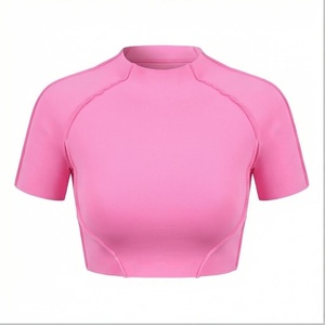 Haut court rose à col rond, manches courtes, uni, séchage rapide, en spandex et polyester, vêtements de yoga, vêtements de sport pour femmes - Product Image 1