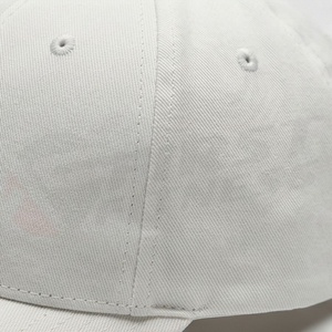 หมวกเบสบอลสีขาว ปักลายสามเหลี่ยมเรขาคณิต ทรงเข้ารูป ป้องกันแสงแดด เหมาะสำหรับผู้ชาย สไตล์ฤดูร้อน วิ่งออกกำลังกาย - Product Image 5