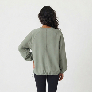 <b>Women</b> <b>Windbreaker</b> Oversize Sweatshirt Heavy Weight Baggy Nylon Street Winter Wear Long Sleeve Drop Shoulder O-Neck Sweatshirt - Product Image 2