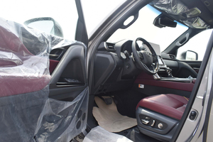 รถยนต์ใหม่เอี่ยมปี 2025 เล็กซัส LX600 เครื่องยนต์ดีเซล 3.3 ลิตร V6 ทวินเทอร์โบชาร์จ 301 แรงม้า/4000 รอบต่อนาที 6 สูบ 7 ที่นั่ง เกียร์อัตโนมัติ 10 สปีด - Product Image 6