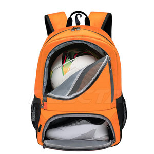 Sacs de football personnalisés avec logo imprimé, sacs de football de haute qualité, sacs de football très vendus, nouveaux modèles de sacs de football - Product Image 1