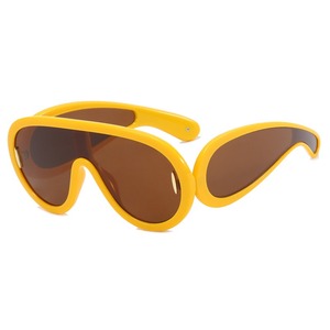 Fashion Hot Selling <b>Large</b> <b>Frame</b> Futuristic Punk Hip-Hop Outdoor <b>Large</b> <b>Frame</b> Sunglasses - Product Image 6