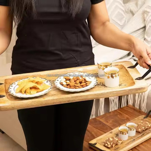 ถาดไม้มะม่วงสำหรับตกแต่งพร้อมที่จับโลหะสำหรับโต๊ะกาแฟและโต๊ะอาหารสำหรับการจัดหาทั่วโลกจากอินเดีย - Product Image 4
