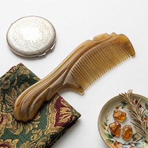 Peigne artisanal en corne de vache et de buffle véritable, qualité supérieure, corne d'ox naturelle, pour le soin de la barbe, avec logo personnalisé - Product Image 1