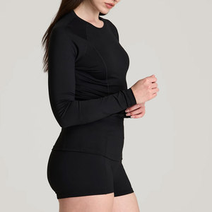 Camiseta de Protección Solar Personalizada con Estampado Completo, de Secado Rápido, en Spandex/Poliéster, de la Mejor Calidad Premium, con Logotipo Personalizado para Mujer - Product Image 3