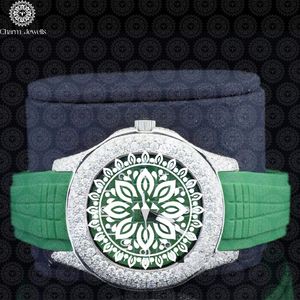 Reloj de Silicona Verde de Lujo para Mujer Charm Jewells, 40 mm, Redondo, Analógico, de Cuarzo, con Esfera de Zafiro y Bisel de Diamantes, Acero Inoxidable - Product Image 1