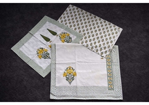 ชุดผ้าปูที่นอนพิมพ์ลายด้วยมือ (3 ชิ้น) พร้อมปลอกหมอน – คุณภาพพรีเมียม - Product Image 6