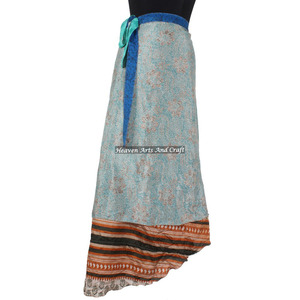 Sarong long en soie imprimée indienne - Jupe longue enveloppante bohème toutes saisons - Robe enveloppante avec taille ouverte - Sari en soie à 2 couches - Product Image 1