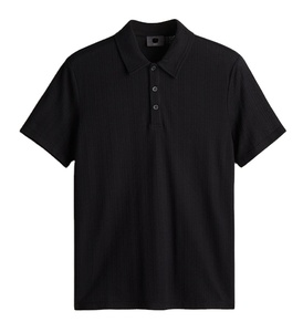 Polo de golf à manches courtes en coton et polyester respirant personnalisé coupe ajustée à col uni texturé pour hommes disponible à la vente - Product Image 3