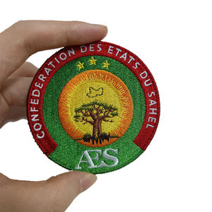 Écussons tissés en tissu, à coudre, avec support écologique, motifs lettres anglaises pour chapeaux, directement de l'usine - Product Image 6