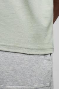 T-shirt personnalisé vert sauge coupe ajustée 100 % coton imprimé dessin animé vintage streetwear avec étiquettes personnalisées, étiquettes de col et étiquettes volantes pour l'emballage - Product Image 4