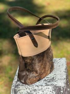 Bolso Tote de Cuero Genuino Personalizado con Pelo de Vaca, Cremallera y Bordado, Color Sólido - Bolso de Hombro para Mujer de Alta Calidad Estilo Vintage - Product Image 2