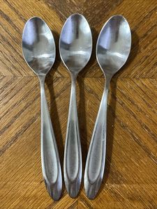 Cuillère à dîner en acier inoxydable avec finition brillante de haute qualité pour la maison et l'hôtel à prix abordable, cuillère à dîner argentée - Product Image 6