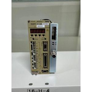 Contrôleur de servomoteur AMAT 1080-00126 - Équipements et pièces semi-conductrices d'occasion fiables à l'échelle mondiale - Product Image 1