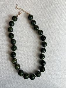 Handmade Botanical <b>Resin</b> Women's Beaded Necklace with Natural Beauty and Modern Appeal for Party Occasions - Product Image 5
