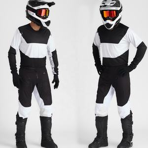 Combinaisons de motocross avec logos personnalisés Tissu extensible et léger conçu pour les cyclistes et les défis tout-terrain - Product Image 5