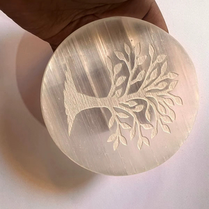 Plaque de Sélénite Polie Gravée de Fleurs, Plaque de Recharge en Cristal d'Agate pour Chakra, Guérison Reiki, Méditation, Décoration d'Intérieur Feng Shui - Product Image 1