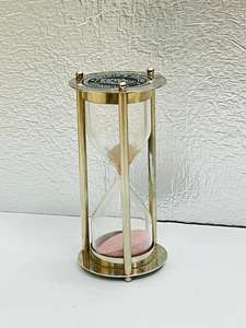 Reloj de arena 3D de aluminio de 6'' con acabado en níquel plateado, diseño de cruz, pieza de mesa de fundición de moda para fiesta de graduación, estilo MUNDO ANTIGUO - Product Image 4