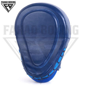 Almohadillas de boxeo curvadas negras y naranjas, duraderas, de cuero y PU, con cierre de velcro. - Product Image 3