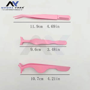 ชุดหวีติดขนตาปลอมรูปปลากระเบนสีชมพู 3 ชิ้น พร้อมที่หนีบ  วัสดุสแตนเลส ปลายแหลม อุปกรณ์แต่งหน้าที่จำเป็น - Product Image 3
