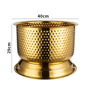 Seau à glace élégant en métal martelé, seau en acier inoxydable doré, articles de bar de luxe, accessoires haut de gamme pour l'accueil - Product Image 2