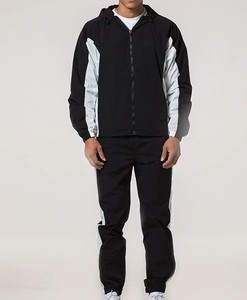 Conjunto de 2 piezas OEM personalizado de nailon arrugado elegante: Sudadera con capucha y cremallera en contraste y pantalón jogger de nailon para hombre - Product Image 6