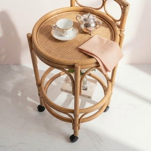 Carrito de bar móvil moderno estilo boho de ratán natural de 2 niveles, mesa redonda para servir bebidas, para el hogar, hotel, restaurante, bar. - Product Image 3