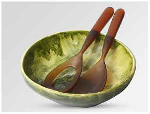 Bol de service en résine au fini artistique avec ensemble de cuillères pour des thèmes de décoration modernes, rehaussant l'espace repas avec une texture unique - Product Image 6