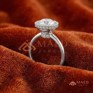แหวนหมั้นเงินแท้ 925 ประดับมอสซาไนต์ทรงกลมแบบ Halo พร้อมวงแหวนแต่งงานแบบ Pave เครื่องประดับเจ้าสาวสุดหรู ของขวัญจากสหรัฐอเมริกาสำหรับผู้หญิง - Product Image 3