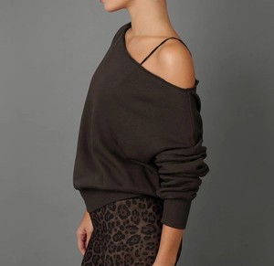 Trendy Womens <b>Off</b> <b>Shoulder</b> <b>Top</b> <b>Long</b> <b>Sleeve</b> Boutique Custom Sweatshirt Casual Pullover Fashion Clothing Manufacturer - Product Image 2