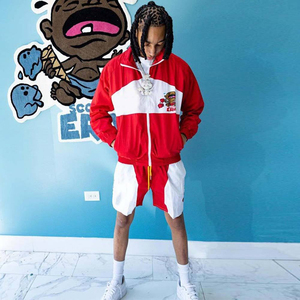Wholesale Men's High Quality <b>Vintage</b> Streetwear Breathable <b>Windbreaker</b> Two-Piece Custom Logo New Design Waterproof Shorts Summer - Product Image 2