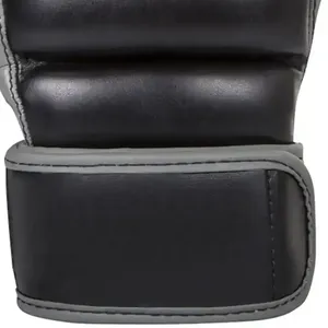 Gants de MMA en cuir véritable de qualité supérieure, couleur personnalisée, demi-doigts, haute qualité, pour boxe professionnelle et arts martiaux, marque RRI, fermeture auto-agrippante - Product Image 3