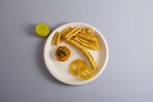 Assiettes Compostables de Qualité Supérieure, Forme Ronde de 9 Pouces, pour Plats Chauds, Service de Restauration Rapide, Collations et Plats Combinés - Product Image 1