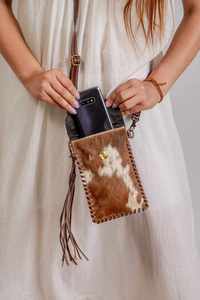 Nuevo Diseño Bolso de Teléfono y Monedero de Piel de Vacuno Genuina con Flecos y Grabado Artesanal, Bolso Bandolera Pequeño, Bolsa de Muñeca, Riñonera - Product Image 4